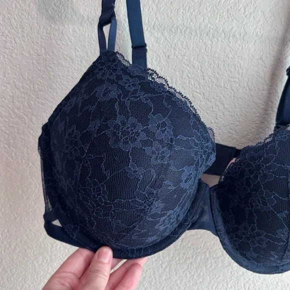 NWT Victoria’s Secret Lined Demi Lace Bra Navy Blue 40C - Picture 2 of 8